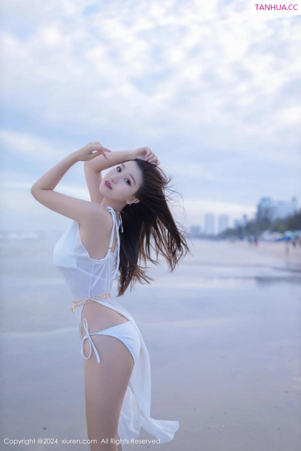   [XiuRen]高清写真图 2024.02.21 No.8123 杏子Yada 美腿性感第15张图片